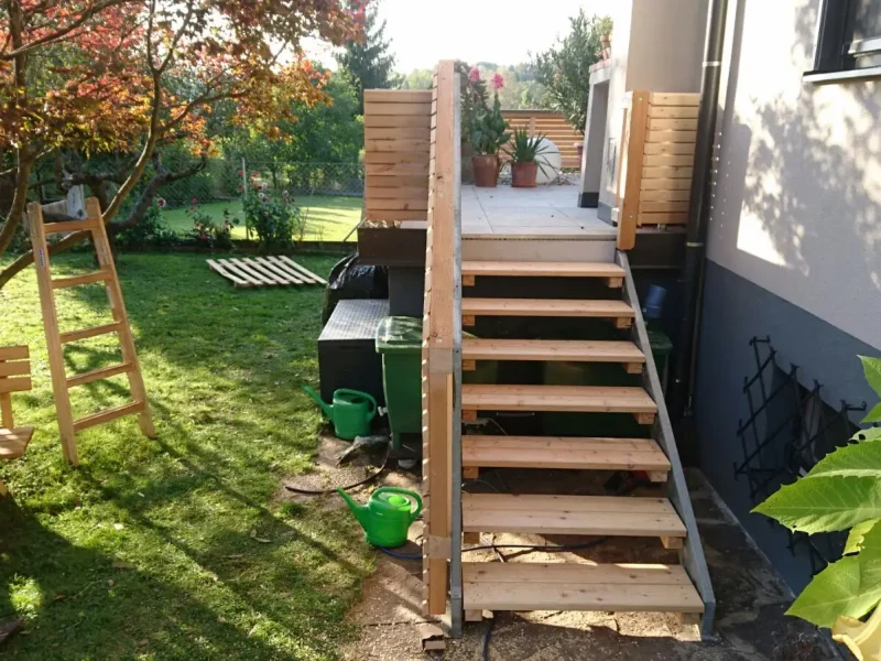 Aufgang zur Terrasse